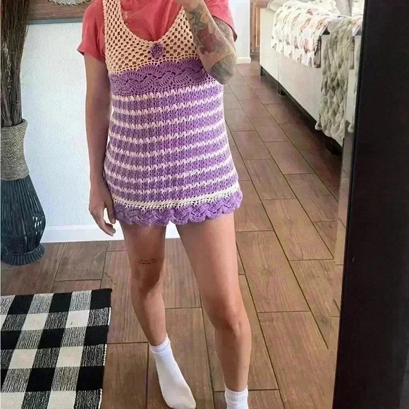 Purple and white hand knitted top/coverup coquette size small - Picture 3 of 3